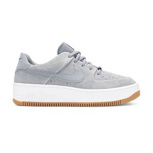 Women's Nike Air Force 1 Sage Low Platform Sneaker Used 8.5